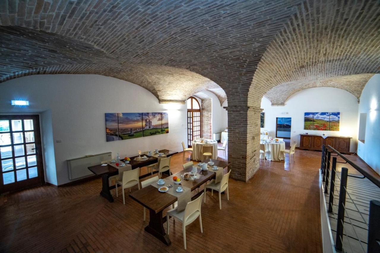 Il Monastero Di Bevagna B&B 외부 사진