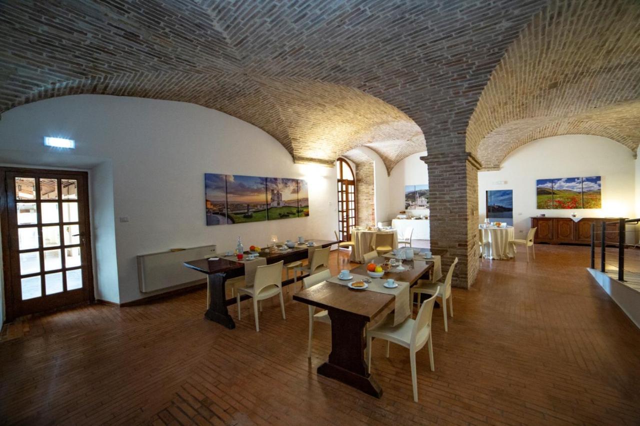 Il Monastero Di Bevagna B&B 외부 사진