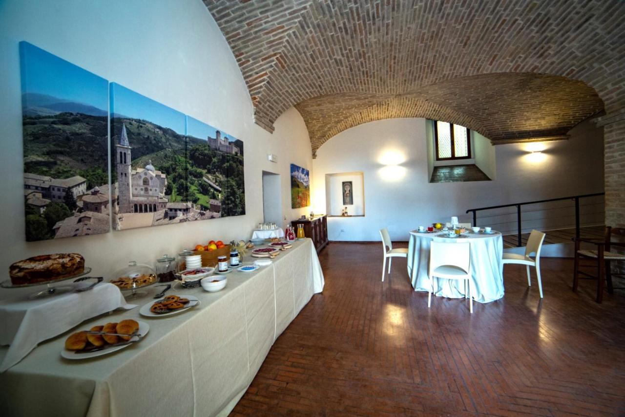 Il Monastero Di Bevagna B&B 외부 사진